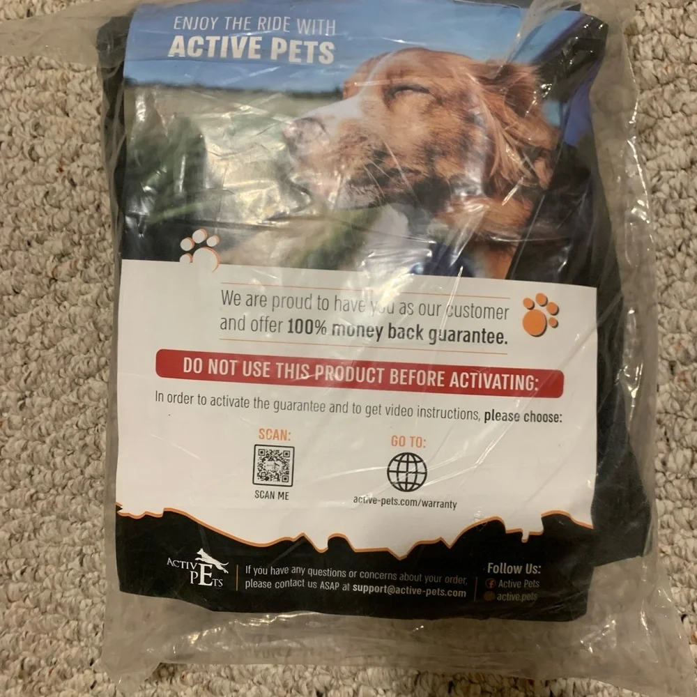 Brand new never opened Active Pets seat for for car
